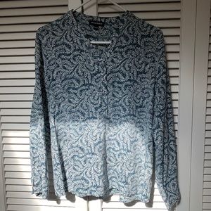 100% Silk Leaf Print Flowy Pullover V-Neck Long Sleeve Blouse Medium